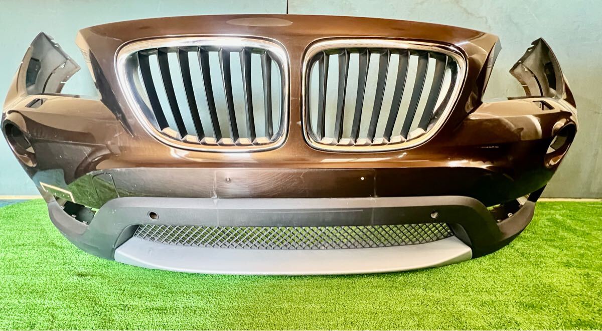 E8/ BMW F48 X1純正フロントバンパー51117354815/5111 7354815/108336 10/10833610 BMW B024 拍卖