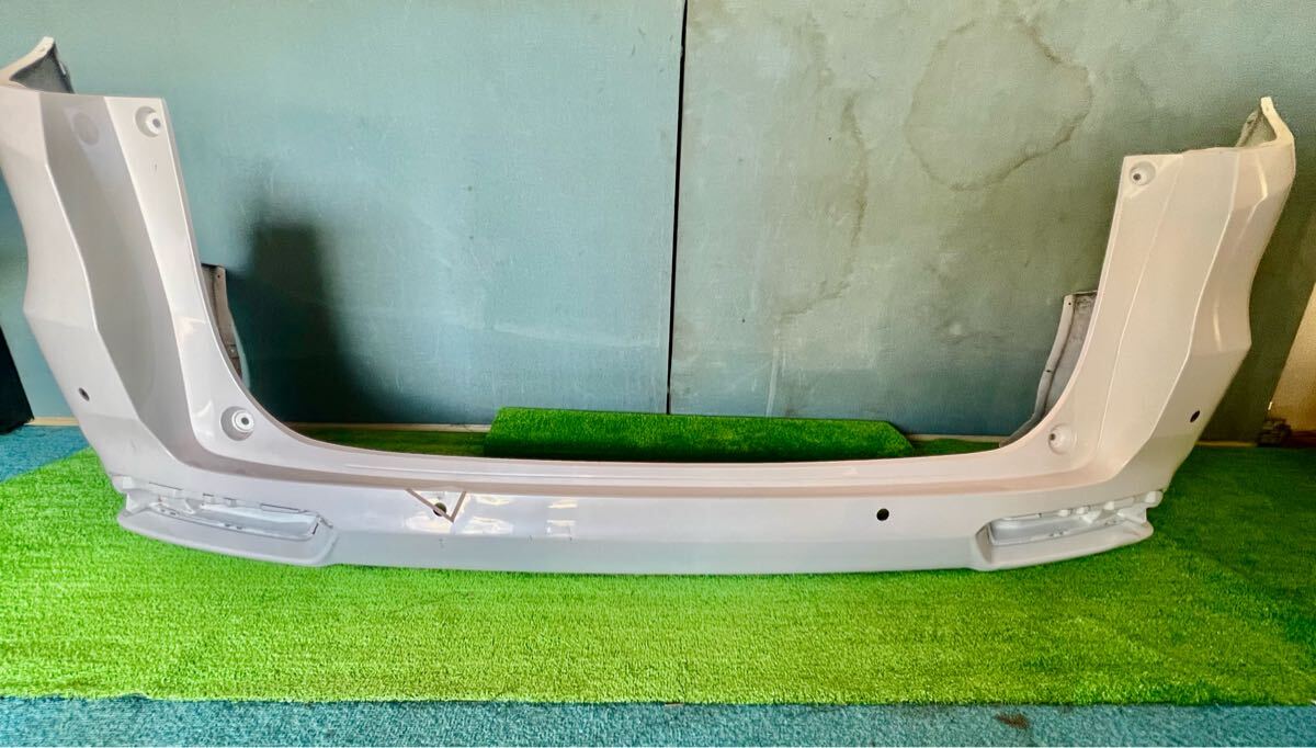 オデッセイ アブソルート RC1 後期 リアバンパー71501-T6A-Z000 ホンダ B022拍卖