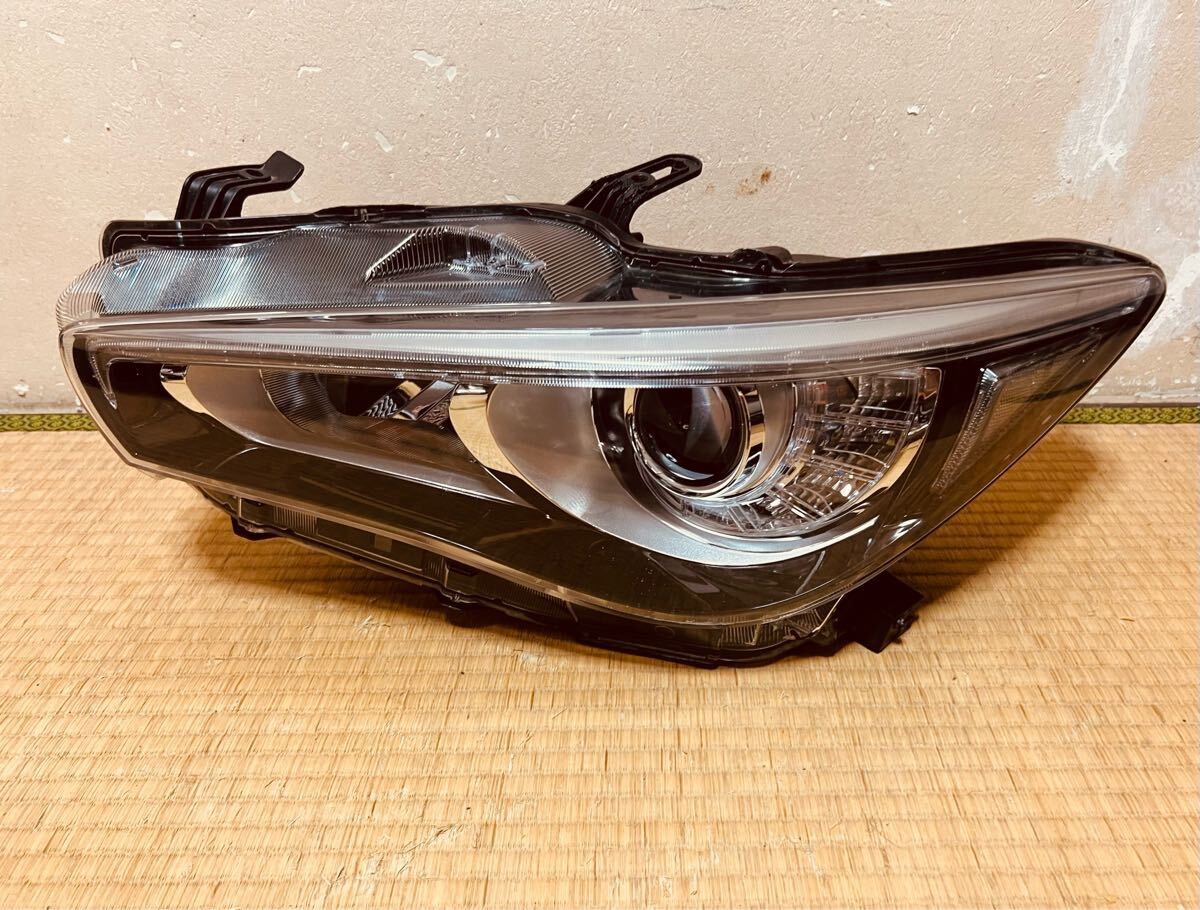 スカイライン DAA-HV37 左ヘッド ランプ ライト KH3 100-23616 26010-4GA0A T234拍卖