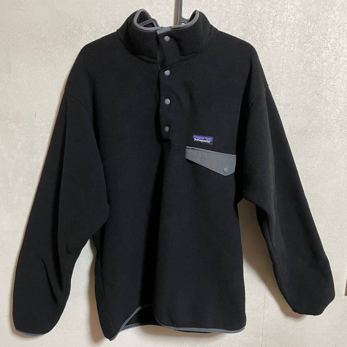 2020AWデッド新品 M patagoniaパタゴニア メンズ ライトウェイト シンチラ スナップTプルオーバー Synchilla Snap-T Pulloverフリース黒BFO拍卖