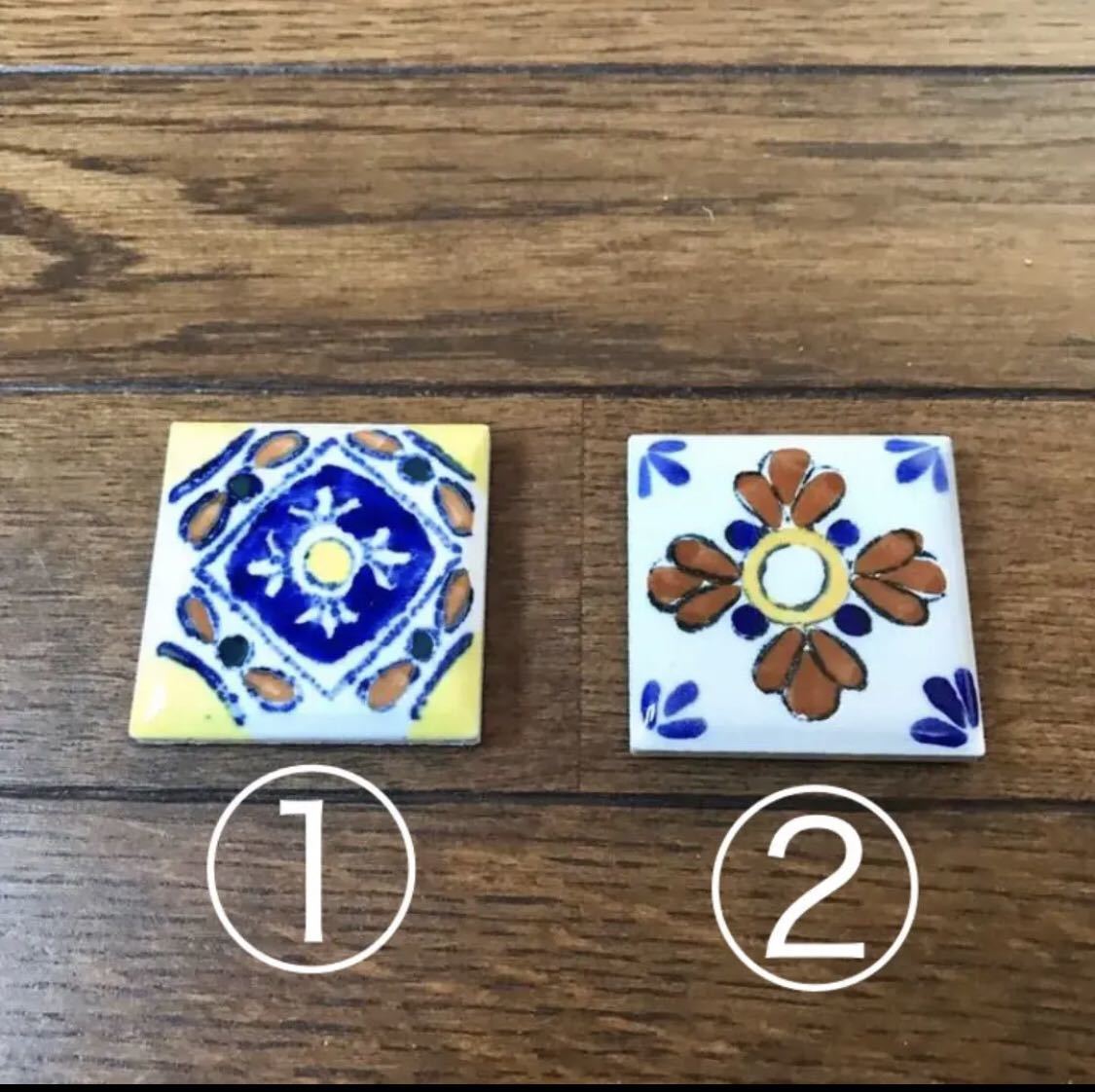 【 在庫限り 10個1セット 美濃焼 手書き 柄タイル 2種類 組合せ自由 】半端な個数、21個以上をご希望の方は入札手続き前にコメント下さい。拍卖