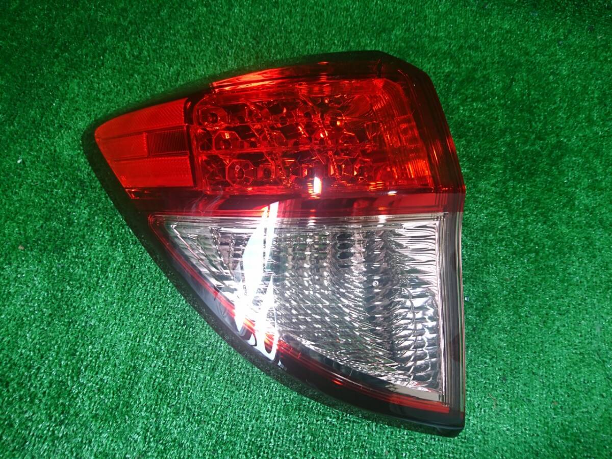 RU1 ヴェゼル 左テールランプ コイト 220-18085(79471)拍卖