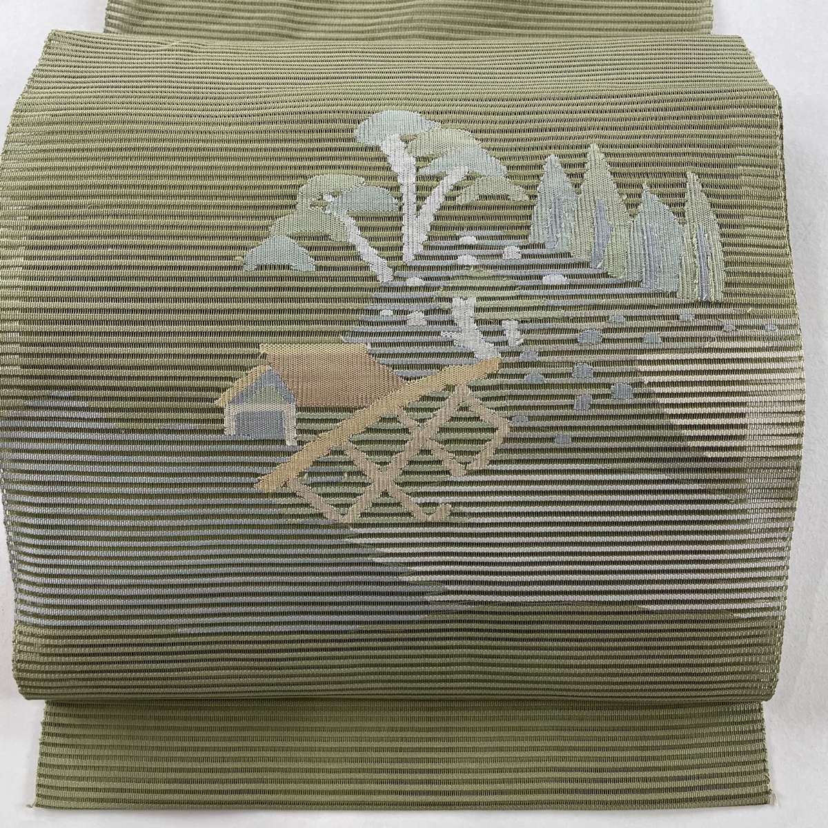 名古屋帯 美品 秀品 八寸名古屋帯 夏帯 松葉仕立て 建物 樹木 抹茶色 正絹 【中古】拍卖