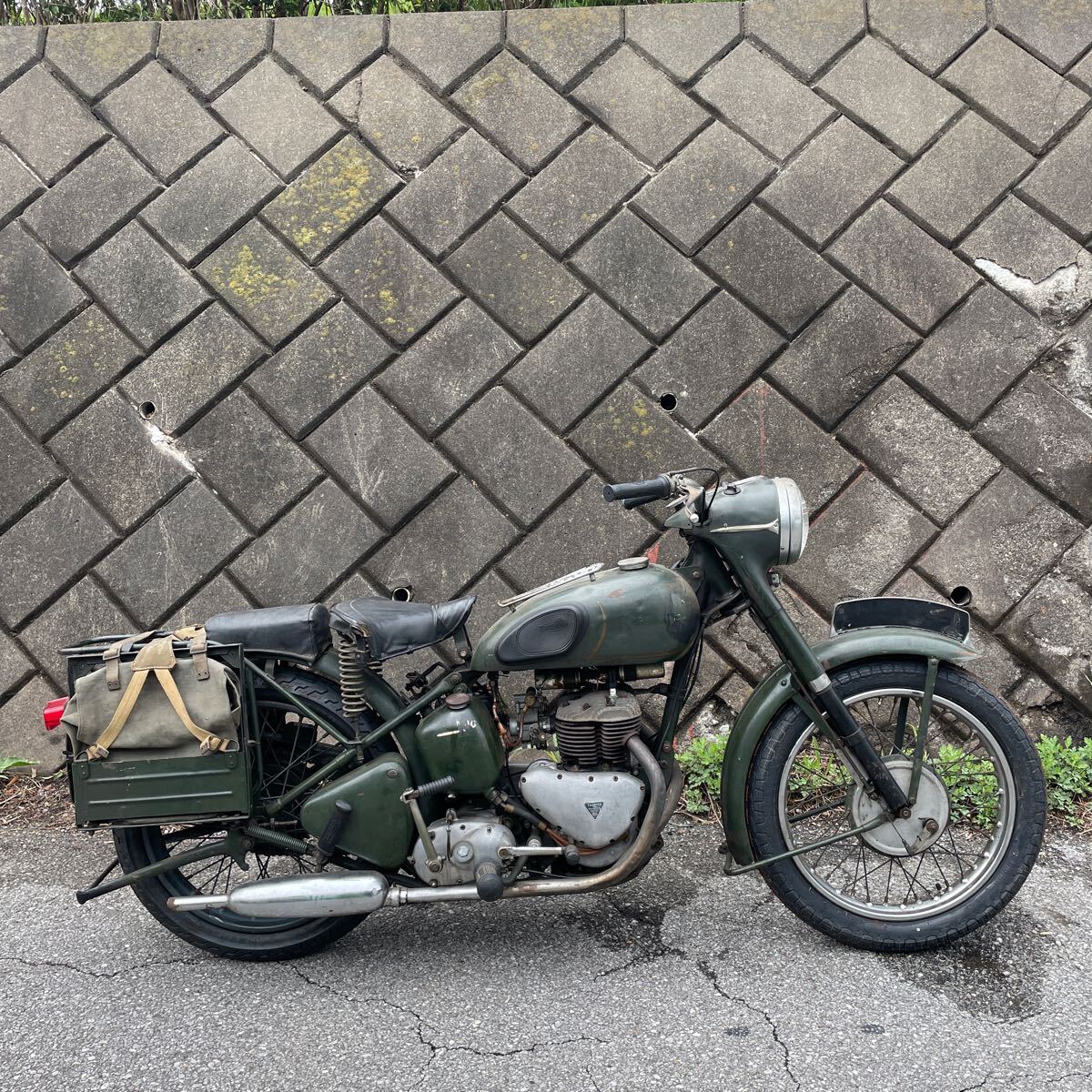 トライアンフ TRW500 サイドバルブ 軍用車両 サンダーバード プレユニット 拍卖