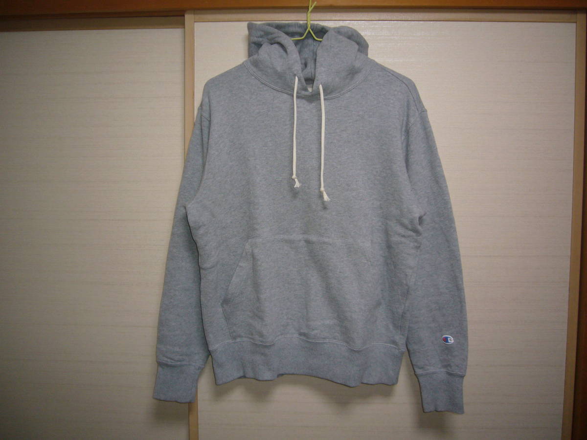 チャンピオン プルオーバーパーカーMサイズ拍卖
