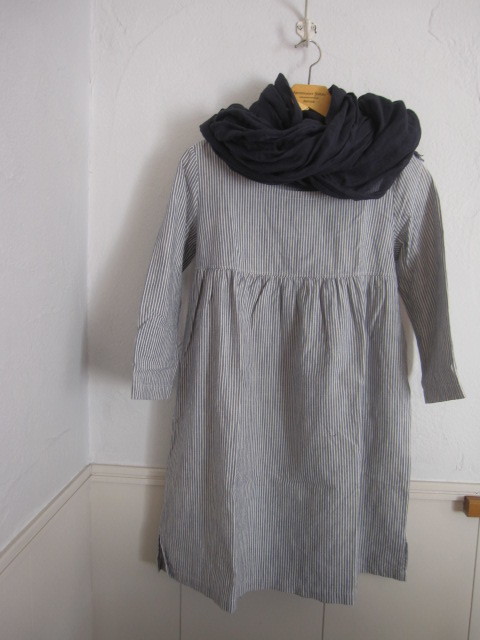 スティールエコンフォールstyle+confort 七分袖のストライプチュニック☆涼しいブルー×白ワンピ拍卖