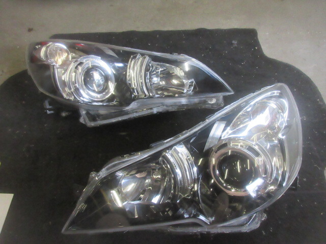 ★④R7A8501 BR9 レガシィ 純正ヘッドライト左右セット コイト100-20061 修理やストック等に拍卖