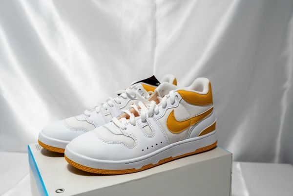 値下げ【新品】ナイキNIKE シューズ アタック ATTACK ホワイト/レモンベノム FB8938-102 29cm拍卖