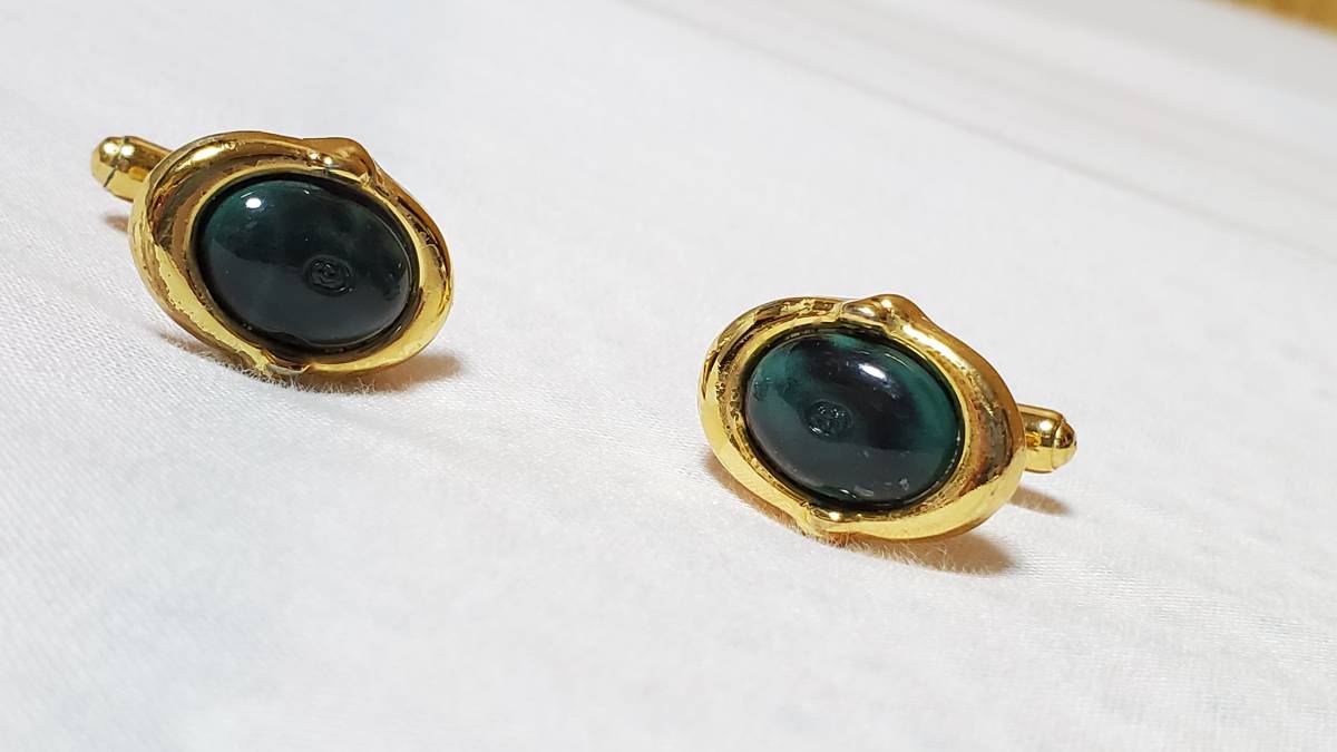 正規レア GUCCIグッチ アンティーク インターロッキング GGロゴ カボションカフス マーブルカラー×ゴールド Wラウンドボタン カフリンクス拍卖