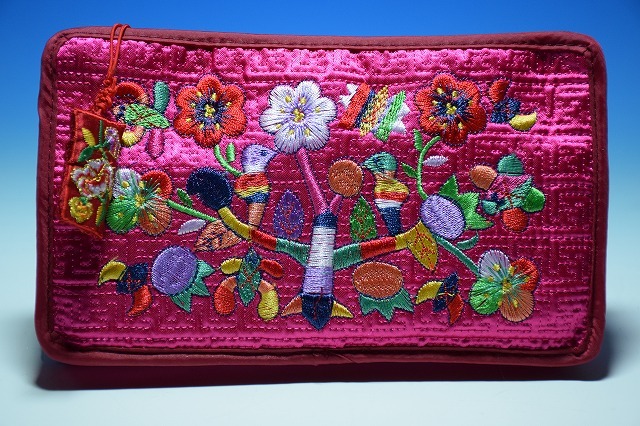 ◆韓国雑貨◆可愛い刺繍入りポーチ◆ワインレッド◆拍卖