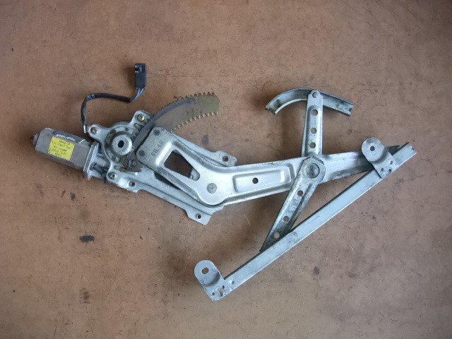 HR32/スカイライン/左リアドアPWモーター/左リアドアレギュレーター/左/リア/ドア/PW/モーター/レギュレーター/リヤドア/パワーウインド/後拍卖