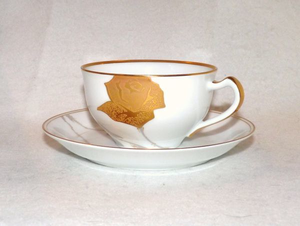 OKURA(大倉陶園) 金蝕バラ カップ&ソーサー 847672AA4992Q20Ⅱ拍卖