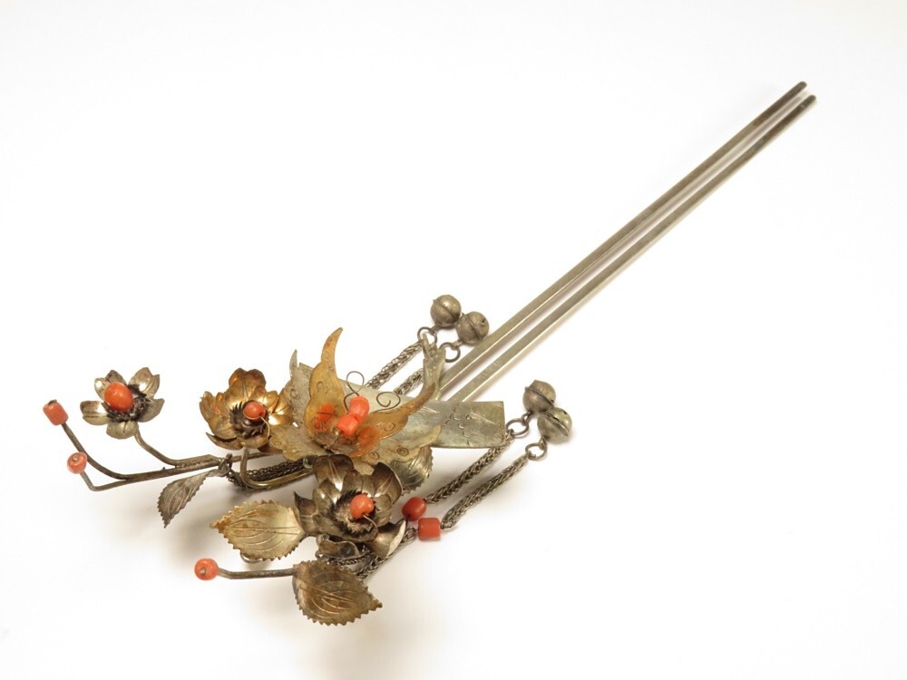 【9662】和装小物 明治 大正 昭和 珊瑚 花 簪(初品・買取品)拍卖