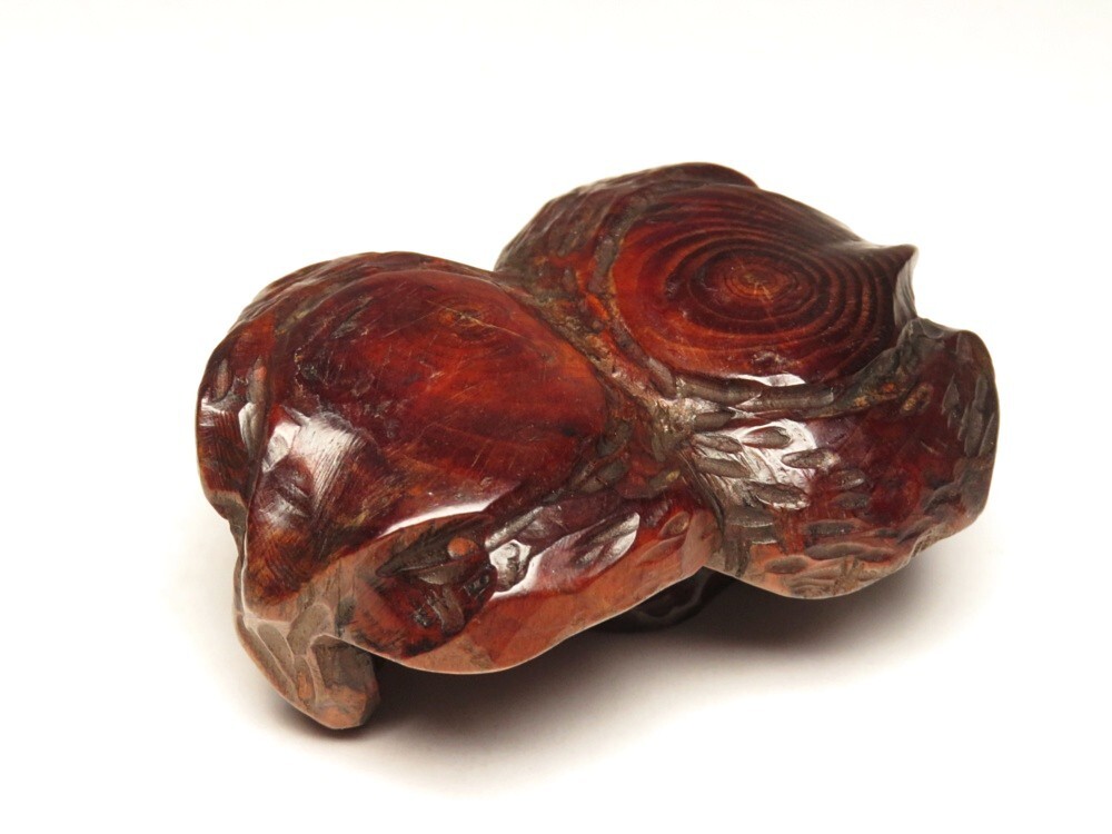 【9981】煎茶道具 松材 霊芝彫 香枕(初品・買取品)拍卖