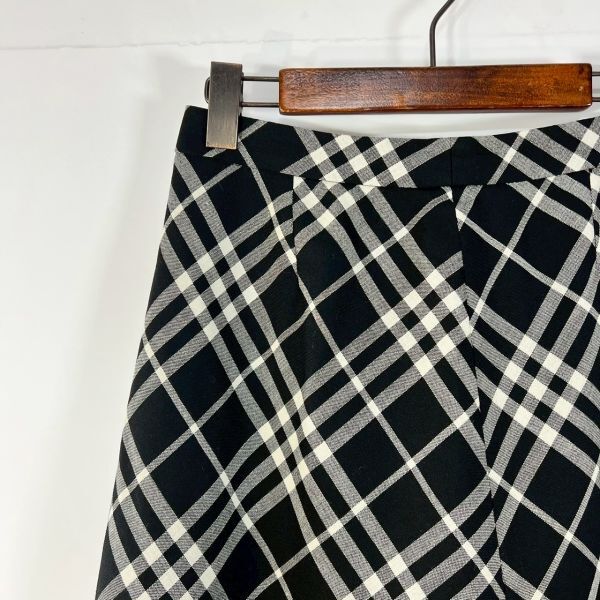 BURBERRY バーバリー チェック柄 ロングスカート レディース ブラックチェック 36 DB111拍卖