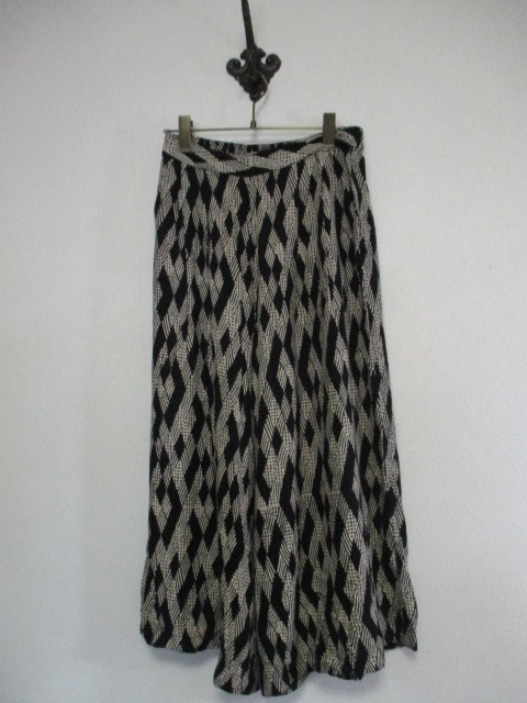 AIC黒プリントガウチョパンツ(USED)40720)拍卖