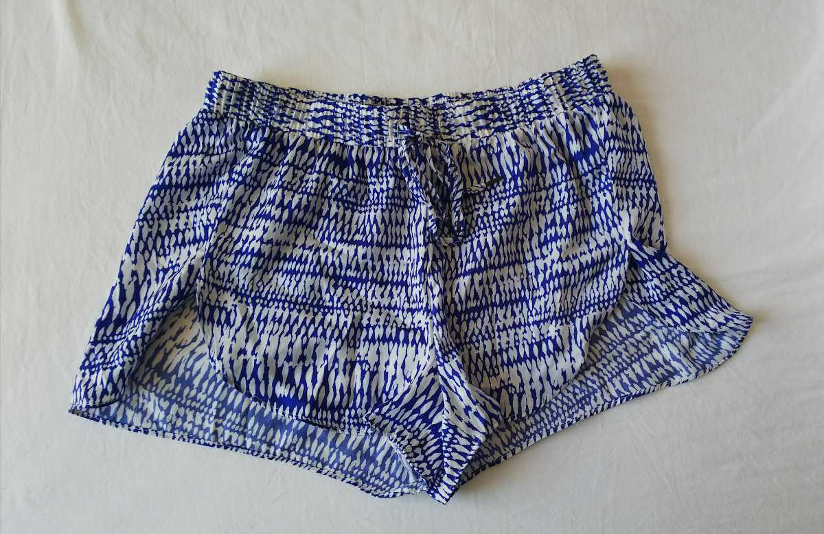 H&M ショートパンツ ビーチ beach XS エイチアンドエム ホワイト ブルー ショーパン拍卖