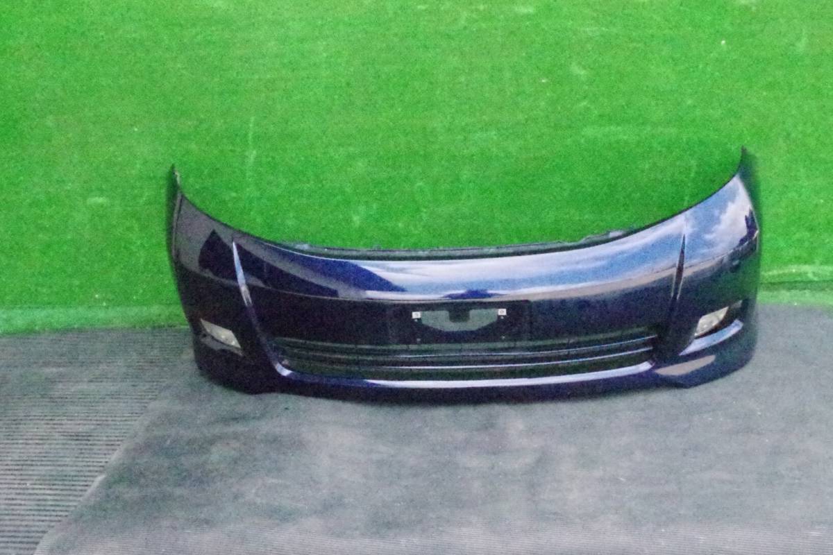 トヨタ アイシス ANM10W フロントバンパー拍卖