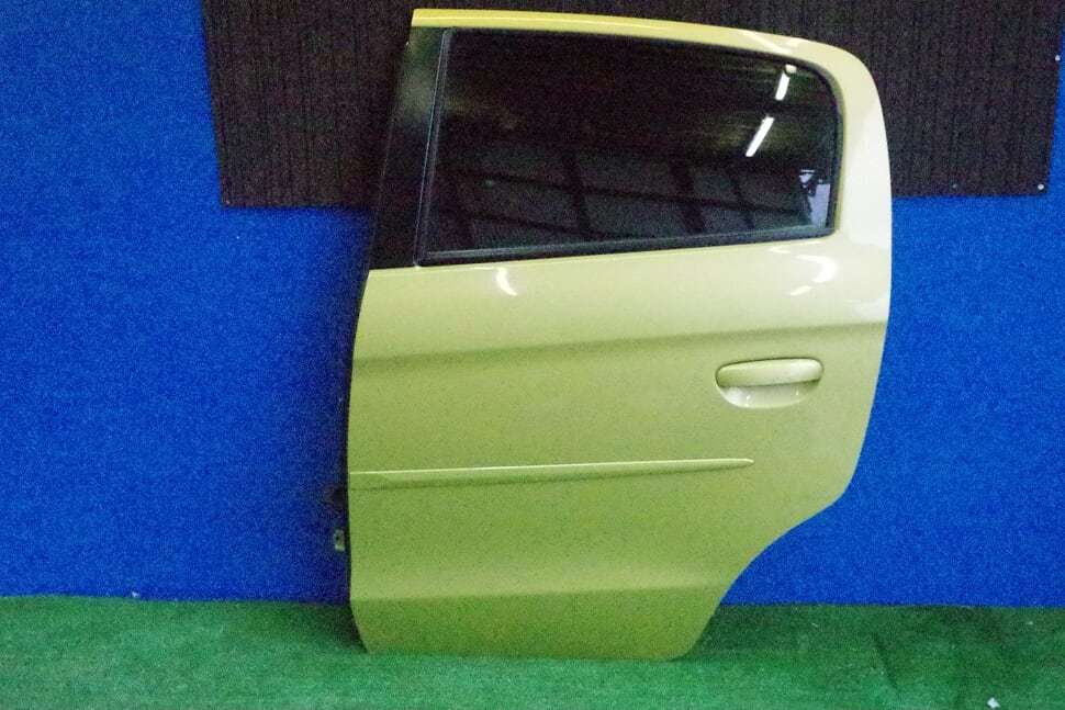 ミツビシ ミラージュ A05A リアドア 左 (黄緑系)拍卖