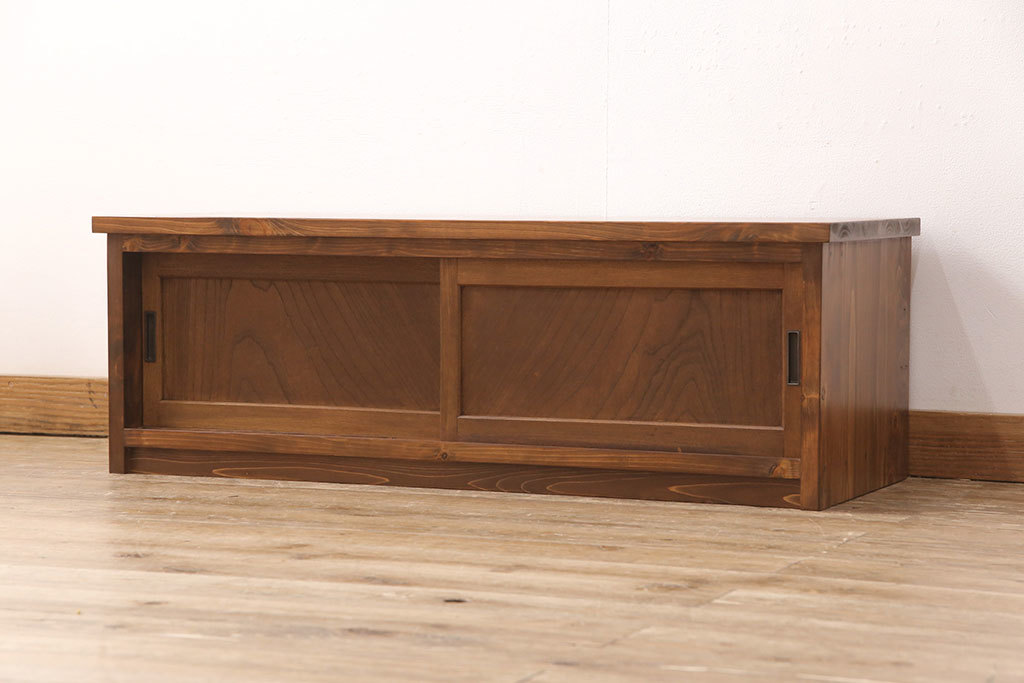 R-051854 当店オリジナル 古建具リメイク 落ち着きのある和を演出するテレビ台(ローボード、テレビボード、収納棚、リビング収納)拍卖