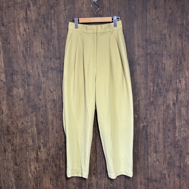 A163◇w closet | ダブルクローゼット テーパードパンツ マスタード Mサイズ 中古品拍卖