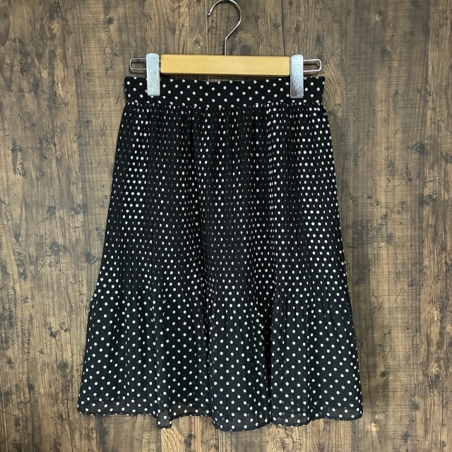 M11◇MISCH | ミッシュ ドット柄プリーツスカート ブラック×ホワイト Mサイズ 中古品拍卖