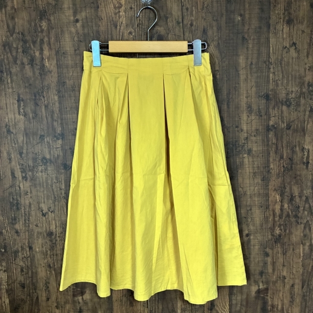 M59◇ROPE PICNIC | ロペピクニック タックフレアスカート マスタードイエロー 40サイズ 中古品拍卖