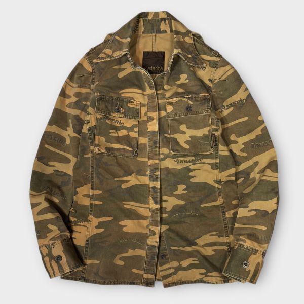 ★カモフラ柄★日本製★HYSTERICS★ミリタリージャケットsizeFree 迷彩&ロゴ文字柄 レディース ヒステリックグラマー 古着 洗濯済み拍卖