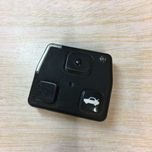 TA9284 トヨタ 20040基盤のみ 純正 キーレス 3ボタン リモコン アリスト セルシオ プログレ等トランクボタン拍卖