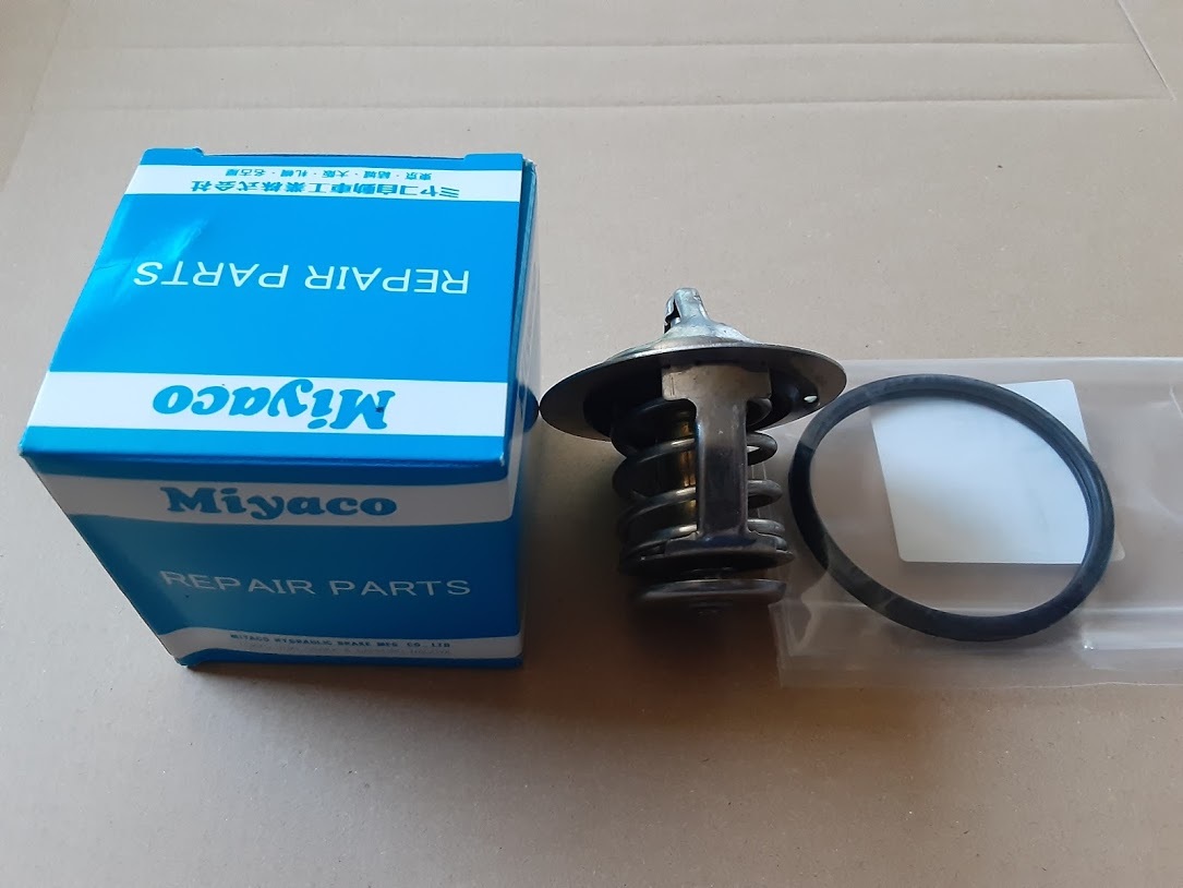 ハイエースサーモスタット&パッキンKDH201K/KDH206K/KDH211K拍卖