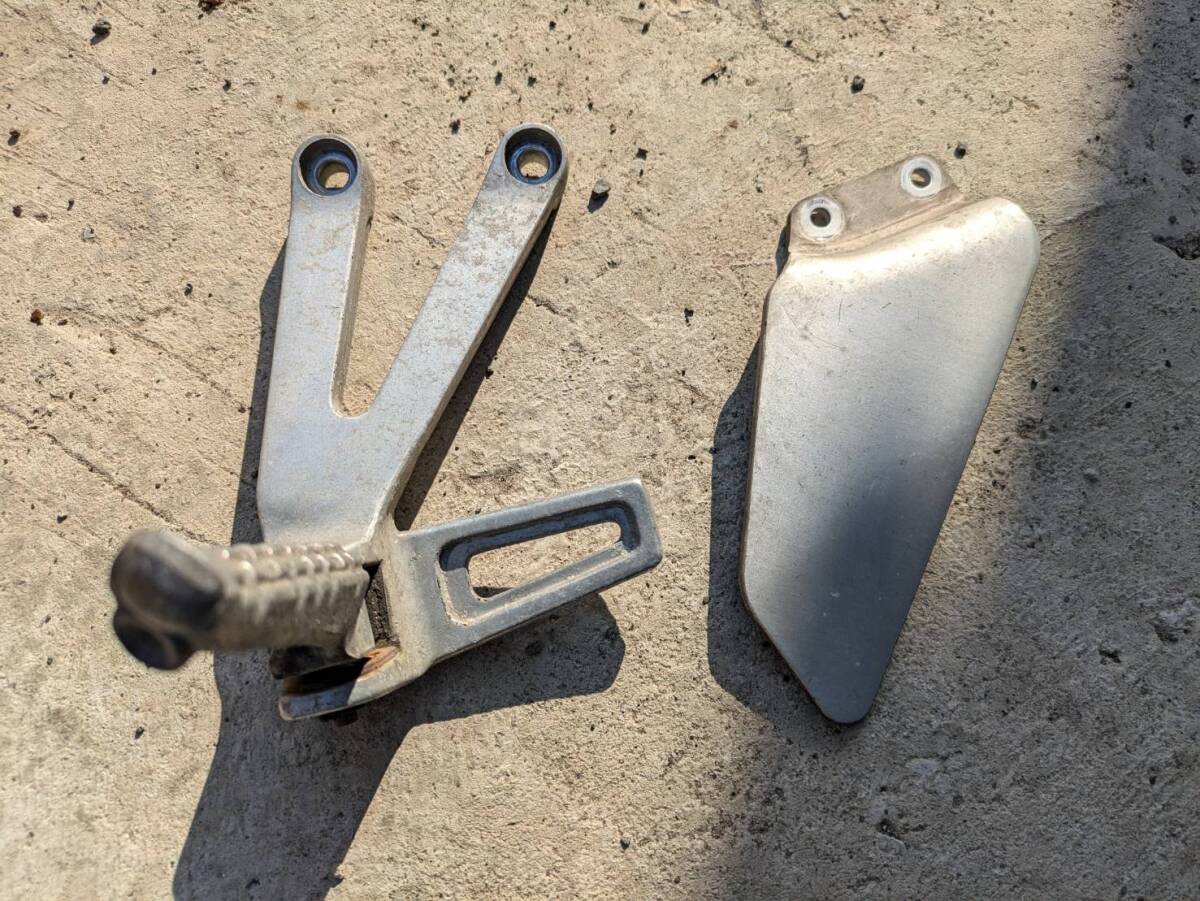 3LN FZR250R 純正 タンデムステップ 左右セット拍卖