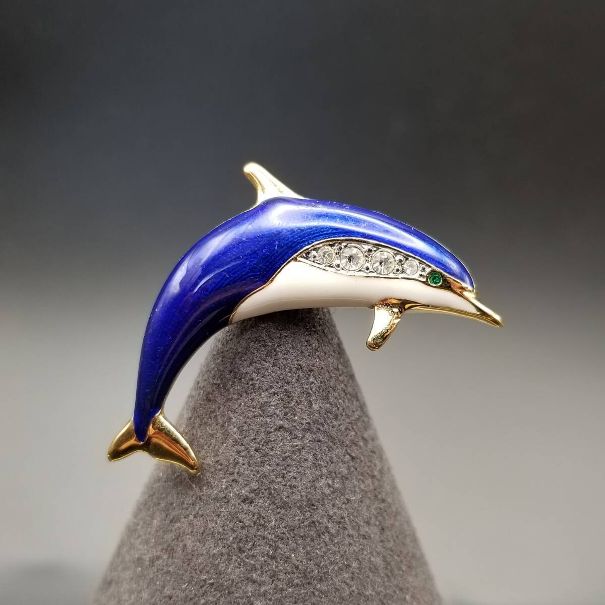 70's Beatrix Jewelry BJ 青い背中のイルカ 海の生き物モチーフ ヴィンテージ ブローチ エナメル装飾 艶感 レトロ キュート Y22-O拍卖