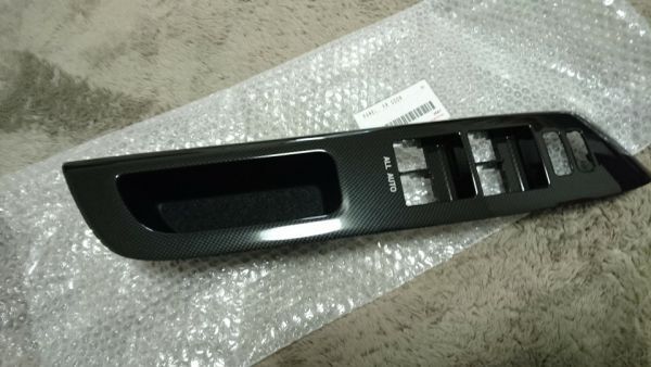 在庫希少!【未使用 トヨタ 純正】ウィッシュ 20系 ウィンドウスイッチパネル 運転席側 フロントドア 後期拍卖