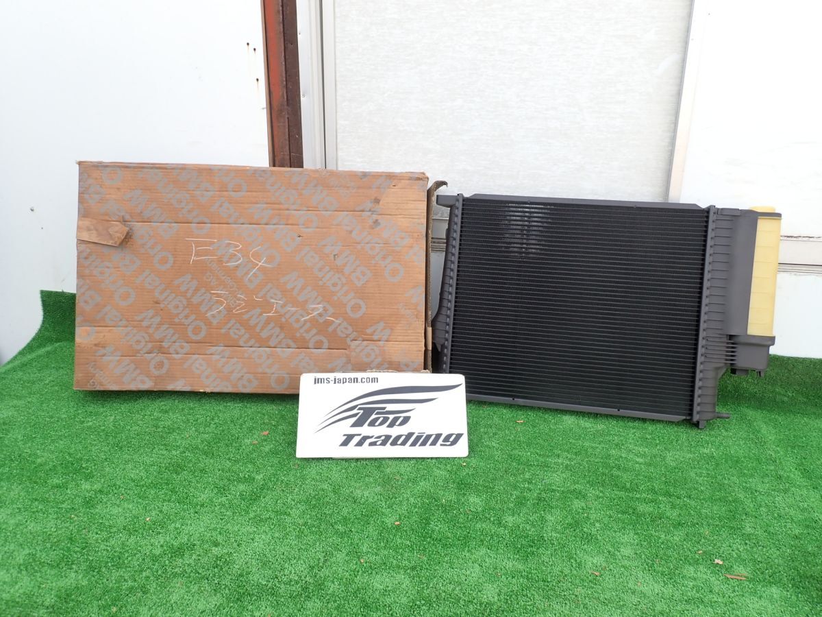 L5372nj BMW純正 Classic 5シリーズ E34 ラジエター T/Mオイルクーラー付 (1711 1719309/ 1723527)拍卖