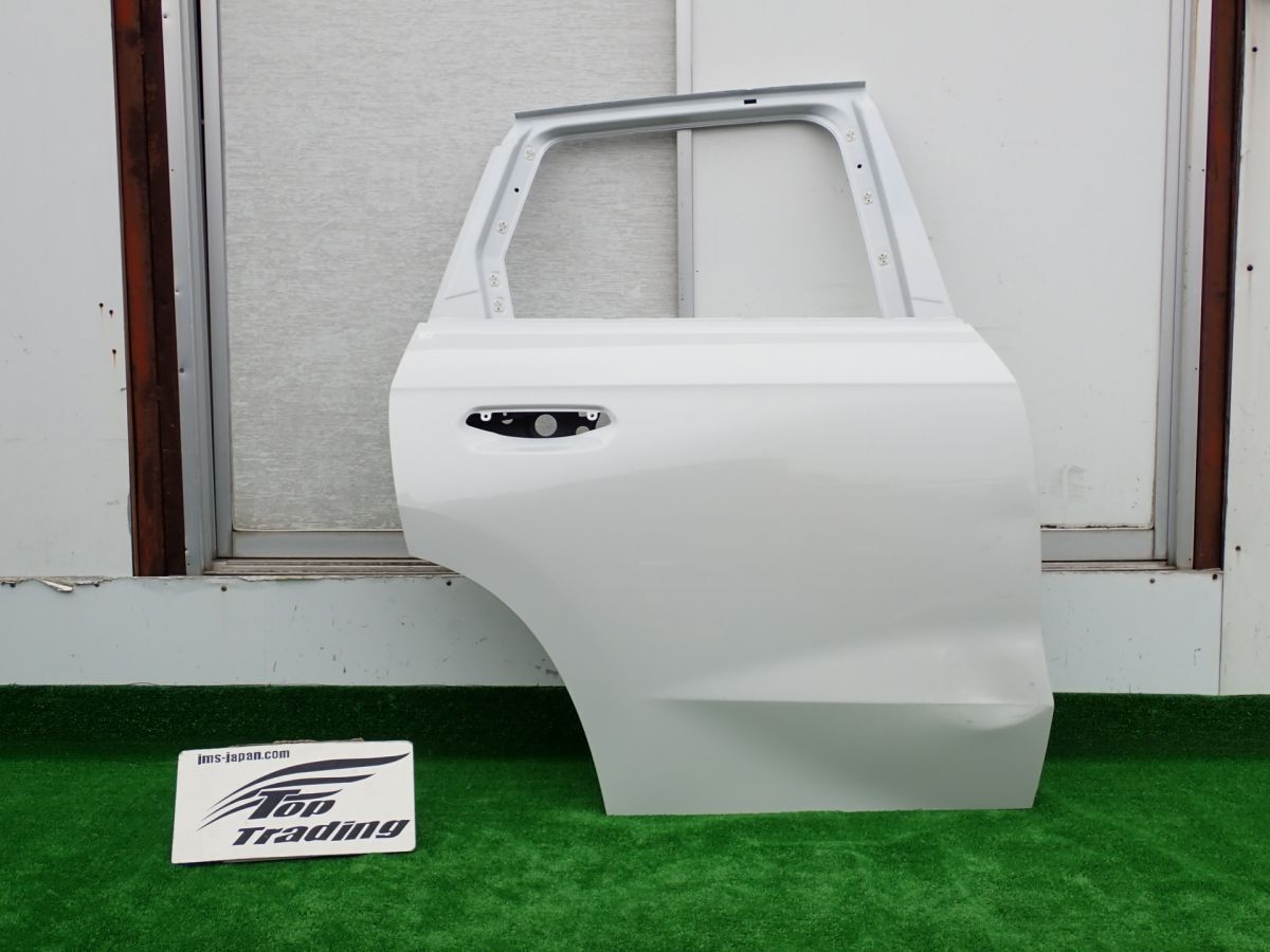 L5337vc BMW純正 X1/U11 右リアドア (4152 5A38656) アルピンホワイト300拍卖