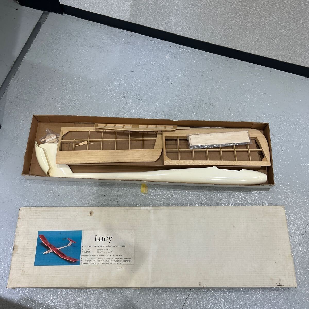 未使用 OBAG Lucy グライダー バルサキット 01018140拍卖