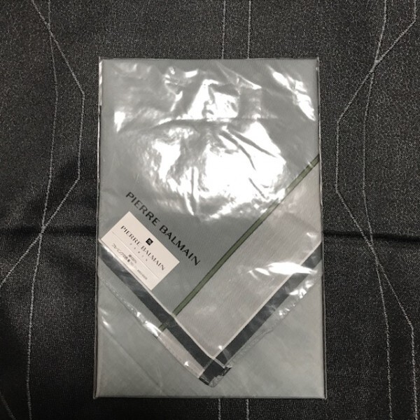 【新品未開封品】PIERRE BALMAIN ピエールバルマン ハンカチ ハンドタオル グレー メンズ 綿素材拍卖