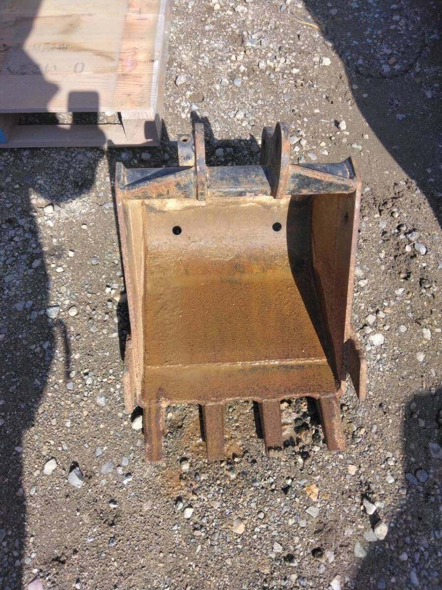 バケット サイズ: 50㎝×40㎝×高さ50㎝  アーム取幅:約105mm ピン径:約50mm (中古)【茨城県坂東市】LP06-17313拍卖