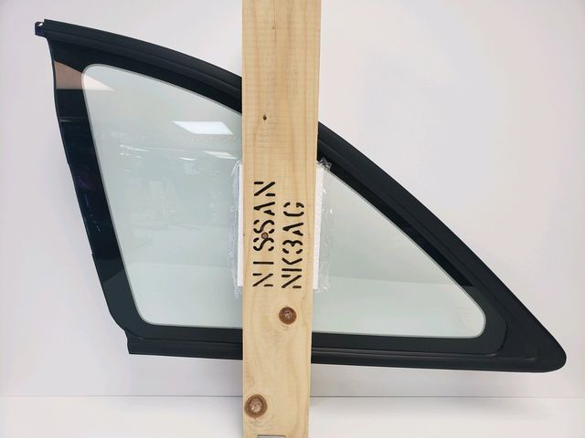 ★新品 ニッサン R33 ECR33 HR33 スカイライン 2ドア 純正 サイドウィンドウガラス ASSY 左 NISSAN Glass assembly side window LH拍卖