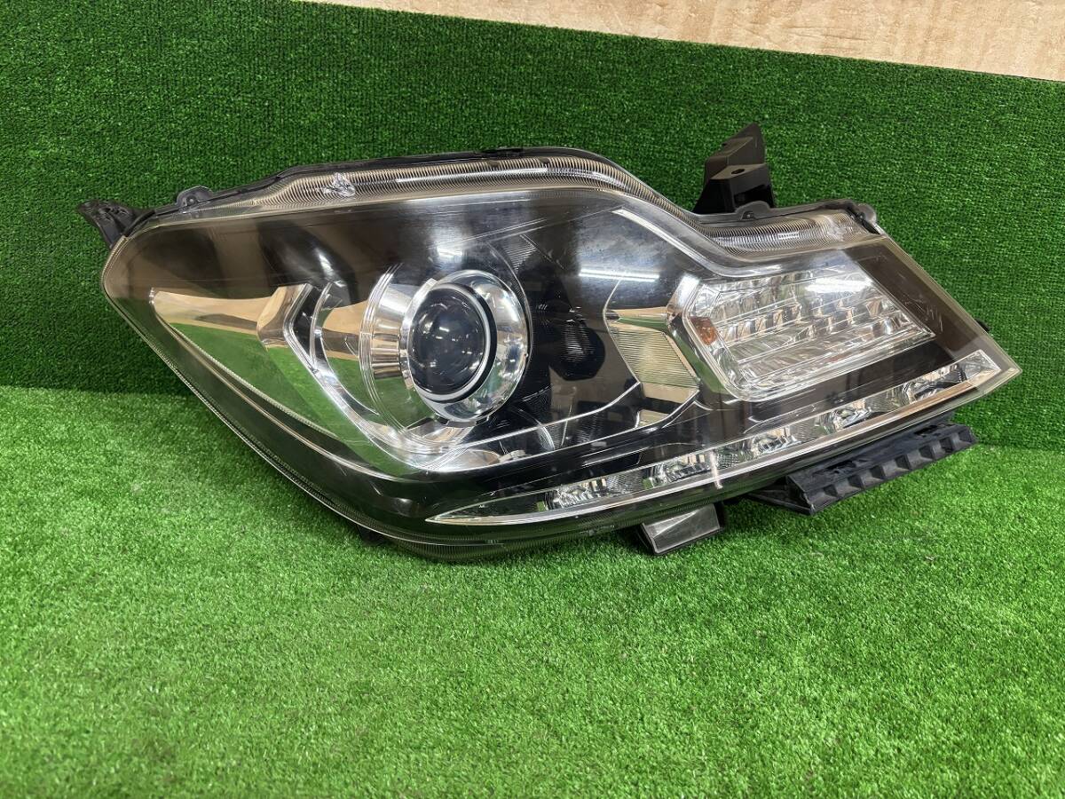 ★☆ソリオ バンディッド MA15S HID 純正右ヘッドライト KOITO 100-59273☆★拍卖