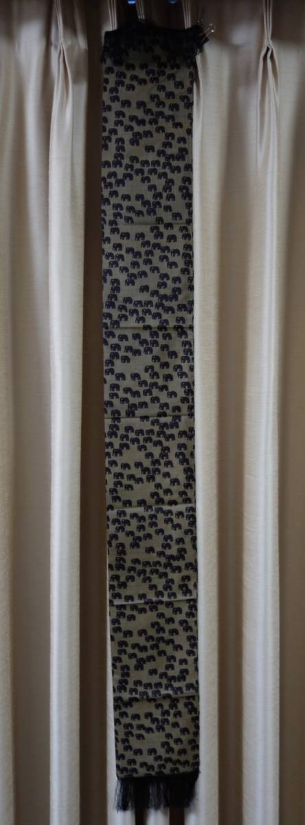 インド マフラー シルク素材 象柄 筒仕立て フリンジ仕上げ拍卖