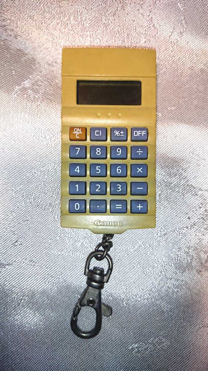 珍品 ビンテージ キャノン ミニ 電卓 キーホルダー Canon 家電 計算機 昭和 レトロ 海外 旅行 買い物 買物 計算器 アクセサリー 昔 古い拍卖