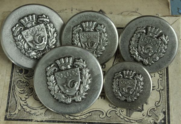 【5個】ボタン φ22,27,32mm メタル 王冠 帆船 月桂樹 百合紋章 エンブレム フランス輸入拍卖