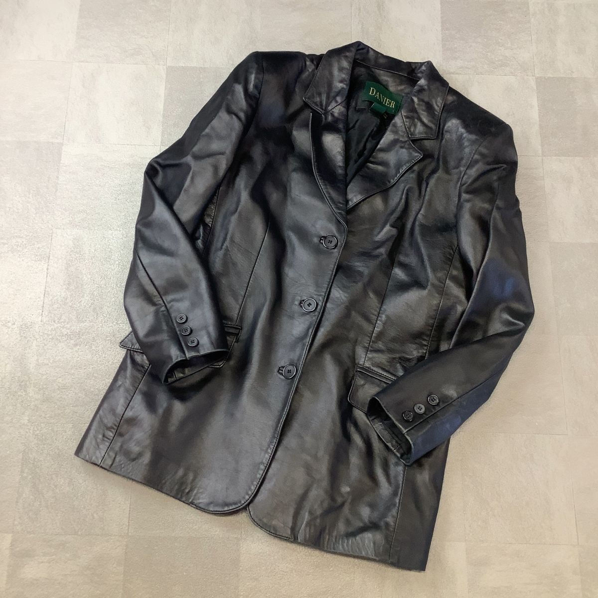 【本革 牛革】カナダ製 DANTER 本革 レザージャケット ロング丈 レディース イタリア44サイズ ブラック拍卖