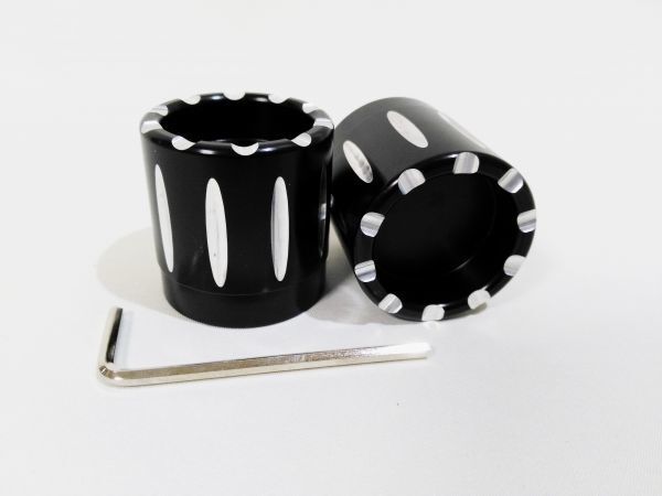 送料無料!ハーレー アクスルカバー フロント アルミ ブラック拍卖