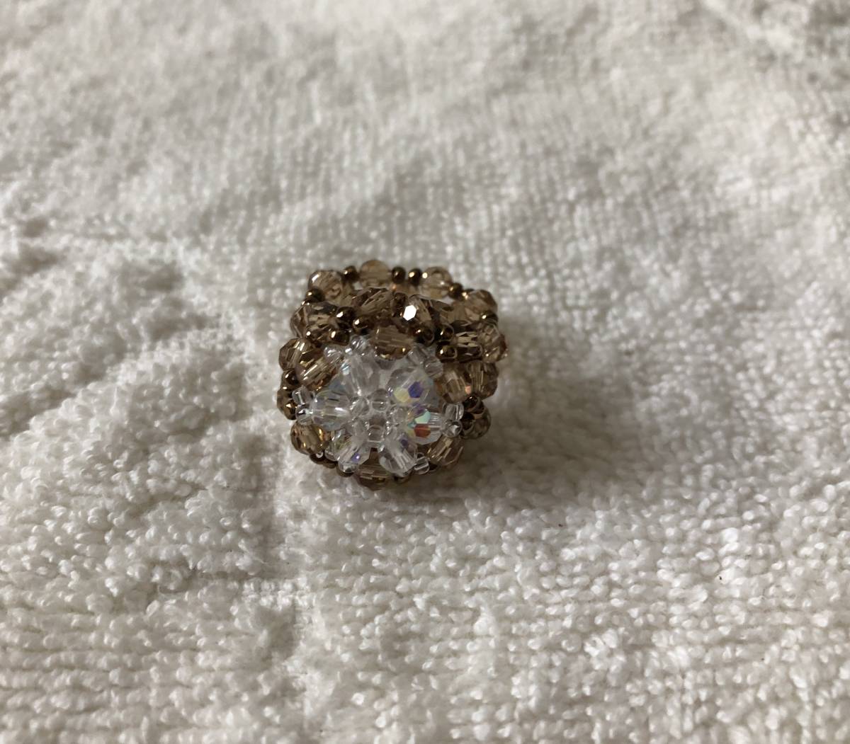 ビーズリング ブラウン×ホワイト拍卖