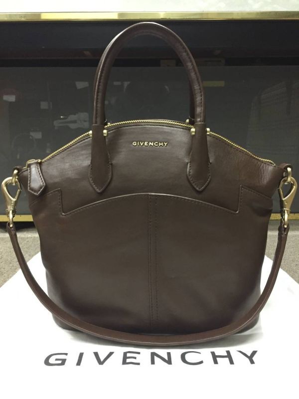 美品!格安!GIVENCHY ジバンシー レザー 2WAY ハンドバッグ拍卖