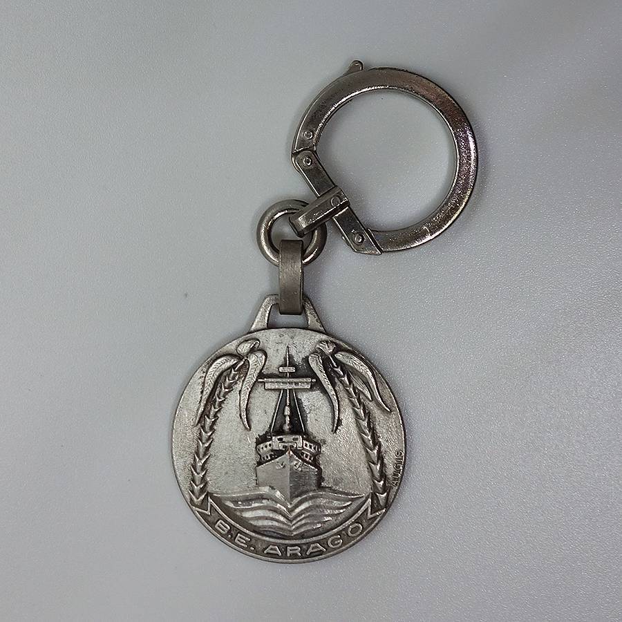 AUGIS フレンチ キーホルダー ビンテージ B.E.ARAGO 船 フランス オジス #k-10422拍卖