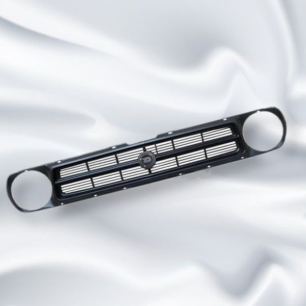 日産 サニトラ サニートラック グリル トラック フロントグリル ブラック B110 B120 丸目 ラジエーターグリル エンブレム付 新品拍卖