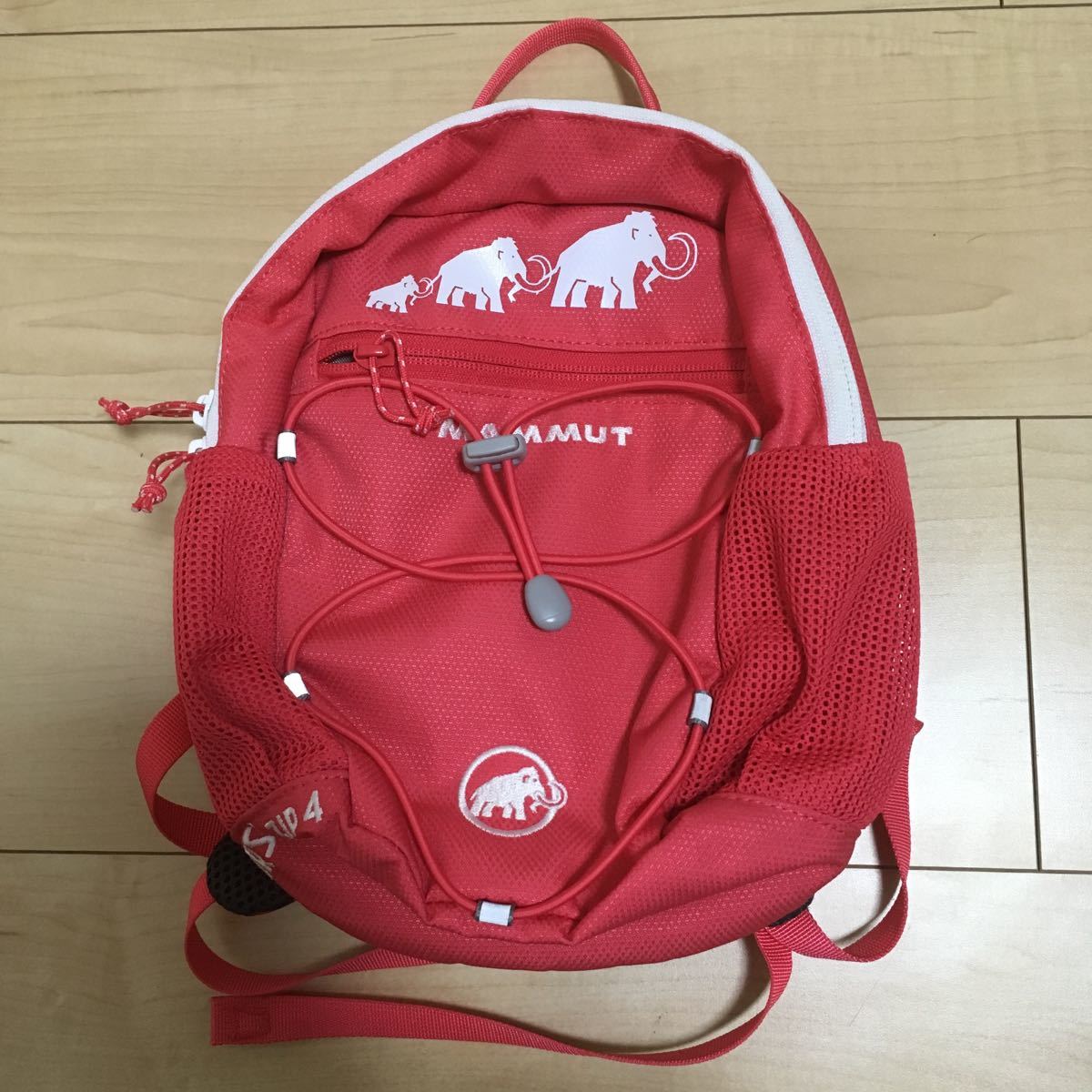 新品同様 マムート バックパック デイパック ファーストジップ 4L リュックサック拍卖